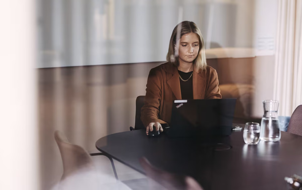 Intrum Brand People 003